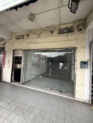 Sims Avenue (D14), Shop House #605306491